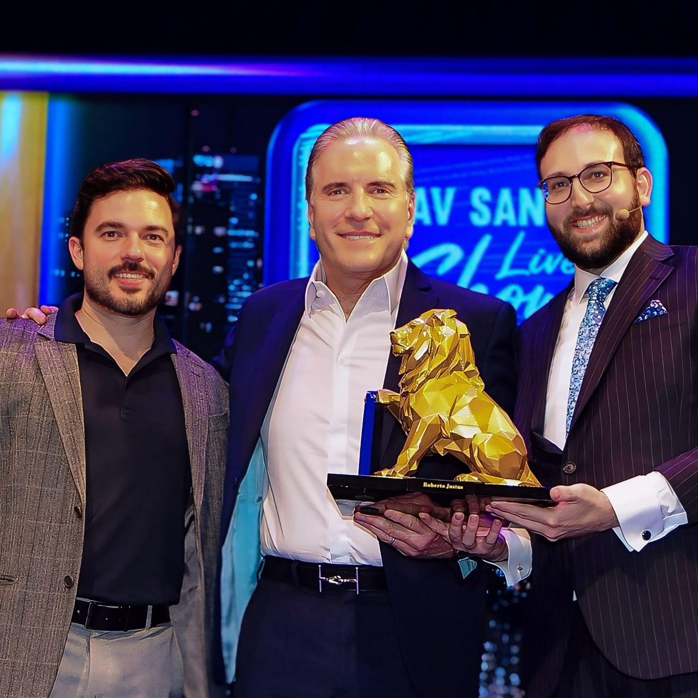Leão dourado, homenagem a destaques do empreendedorismo